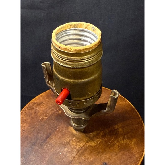 Vintage Sculptural Carved Lamps Pair / Mid-Century / Tribal / Folk Art Vibe - Picture 6 of 13